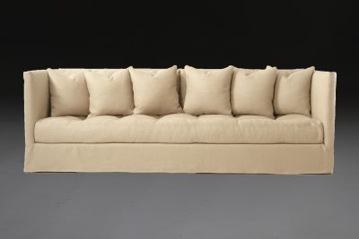 AUGUSTUS SOFA