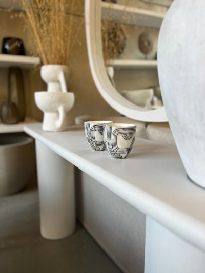 MOTHER OF PEARL COLLECTION MEDIUM VASE